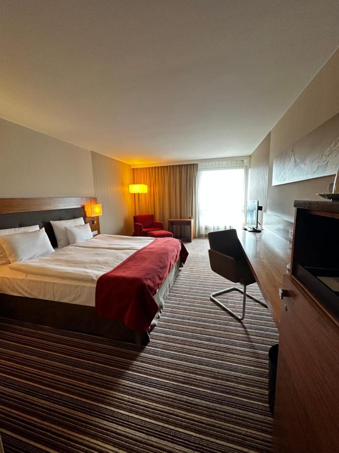 Moevenpick Hotel Zurich Airport Opfikon-Glattbrugg Esterno foto